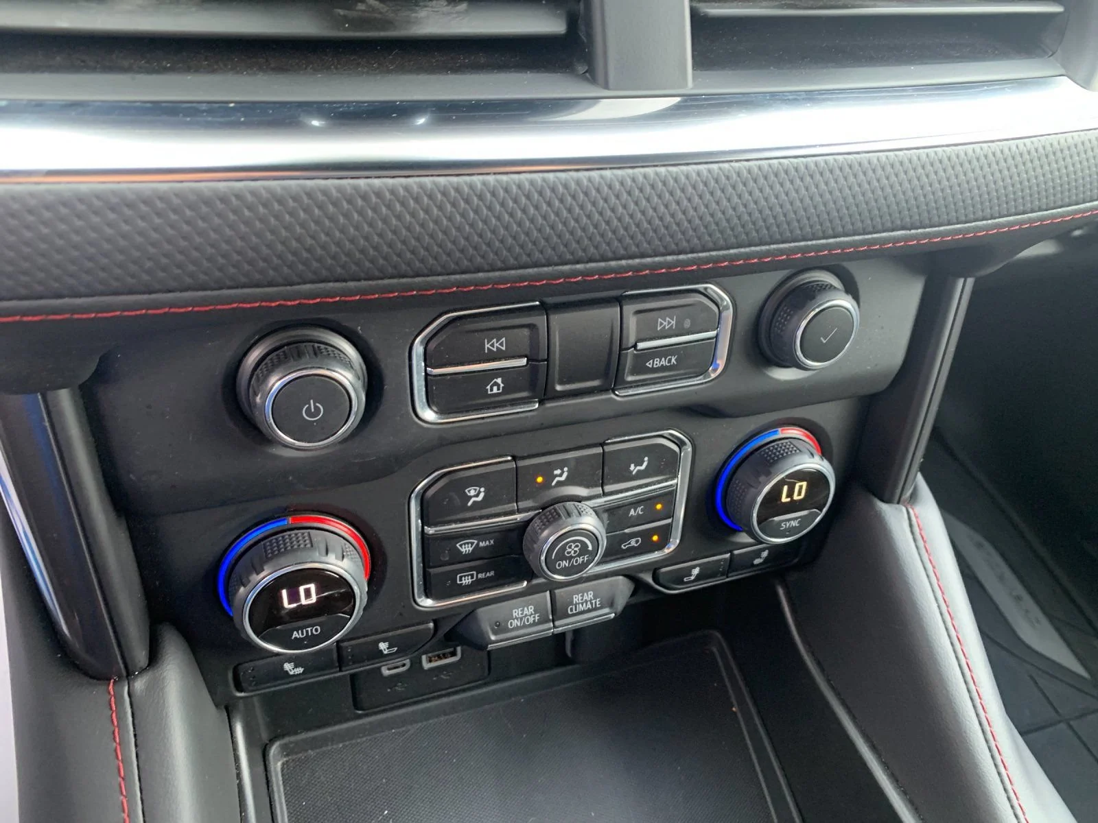 Used 2024 Sterling Gray Metallic Chevrolet RST image 22
