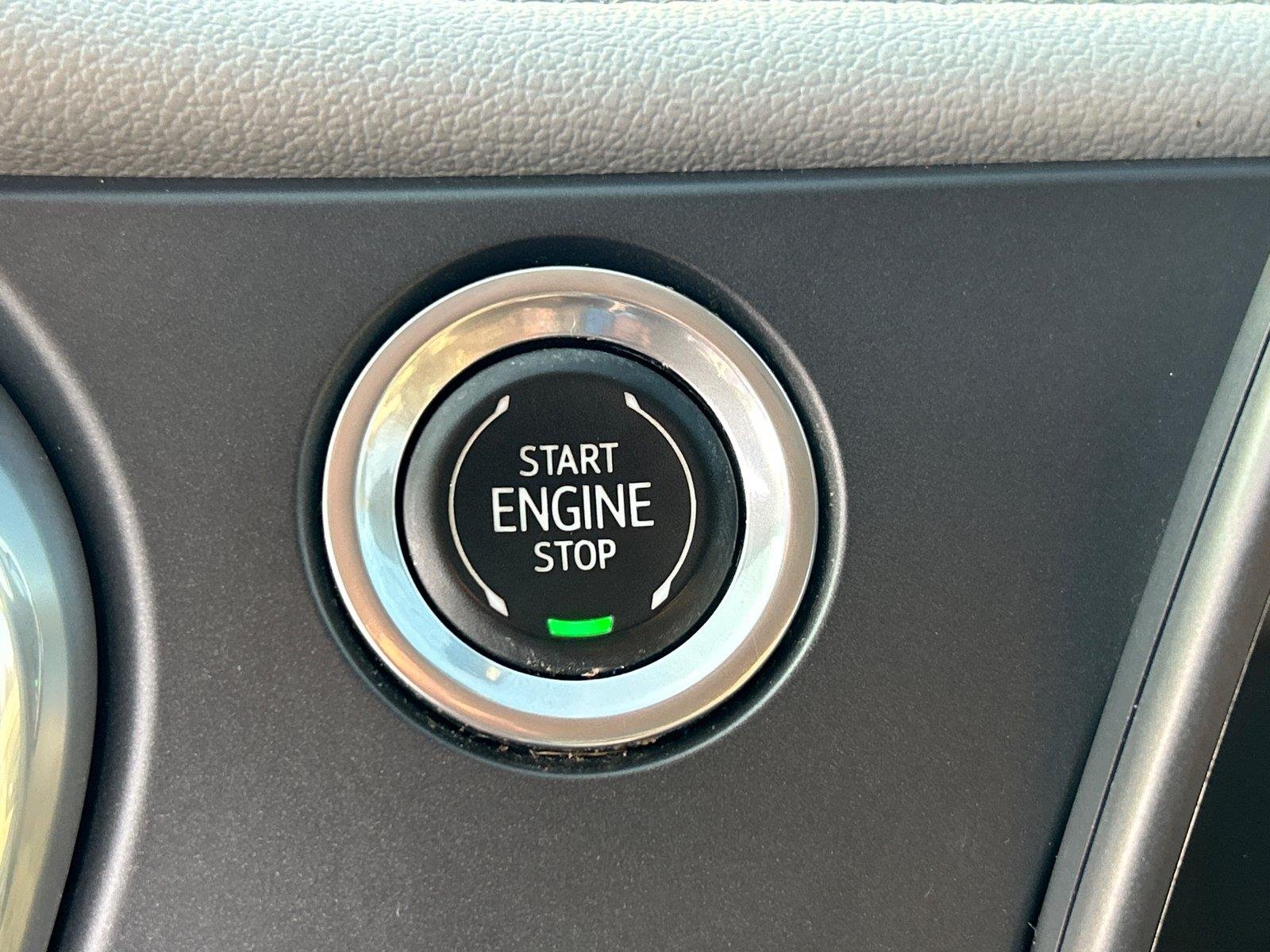 Used 2021 SILVER ICE METALLIC Chevrolet LT image 26