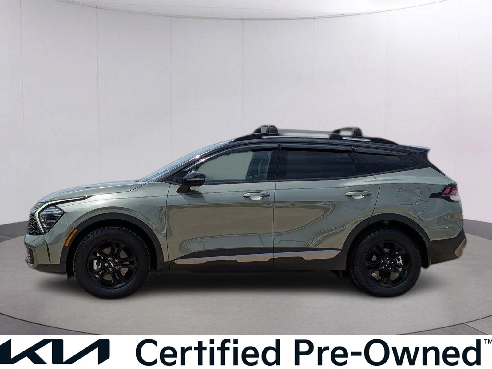 Used 2024 Jungle Green/Ebony Black Roof Kia X-Pro Prestige image 2