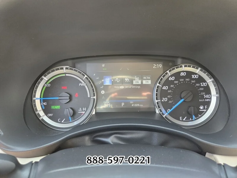 Used 2025 Cypress TOYOTA XLE image 30