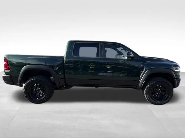 New 2026 Serrano-Green Metallic Exterior Paint RAM RHO image 8