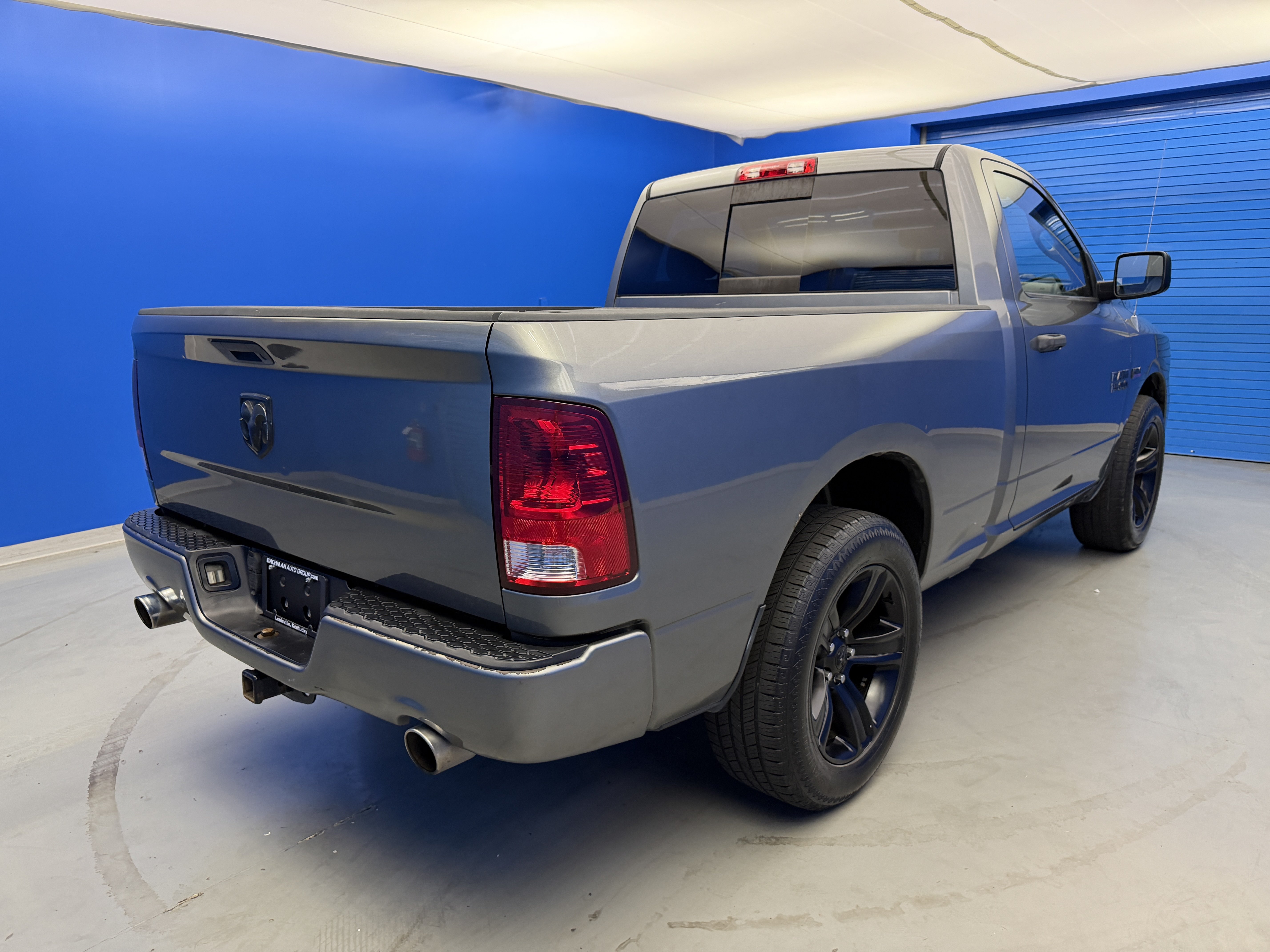 Used 2013 Mineral Gray Metallic Ram Tradesman image 7