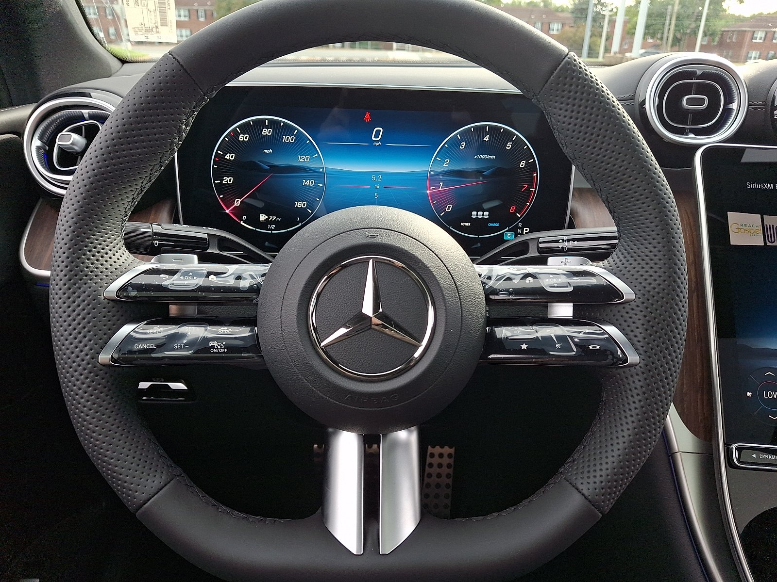 New 2027 Black Mercedes-Benz GLC 300 image 17