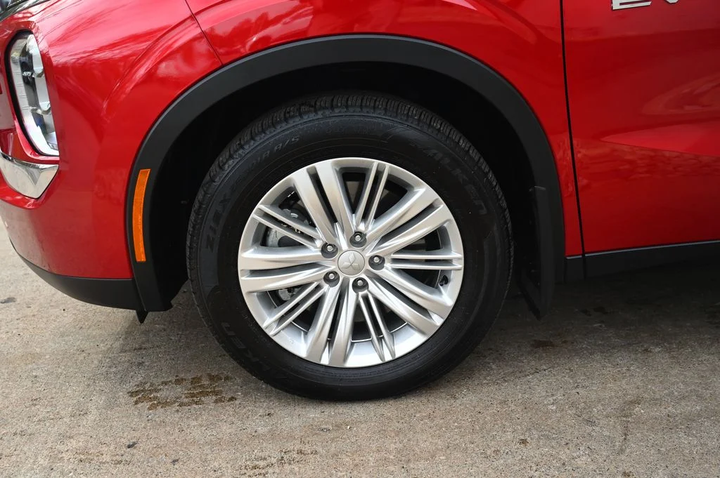 Used 2024 Red Mitsubishi ES image 54