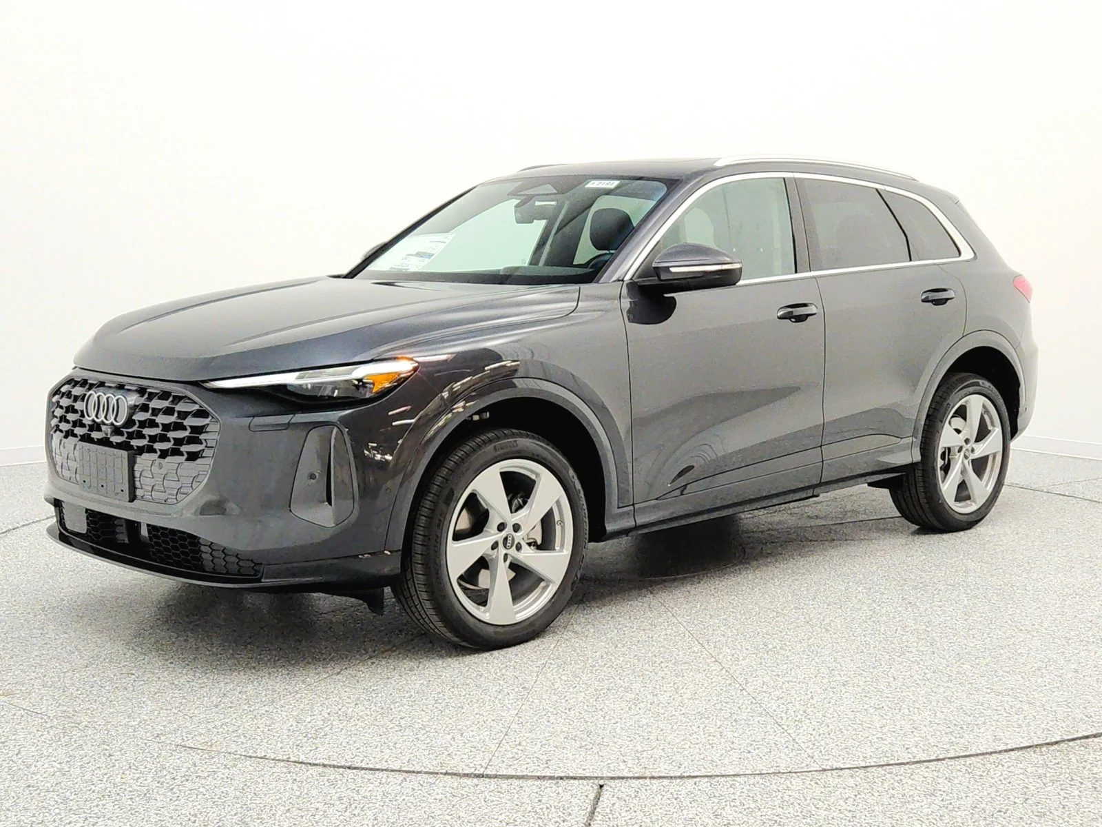 2026 Audi Q5 Premium Plus quattro's photo