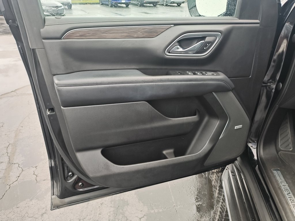 Used 2021 Black Chevrolet LT image 12