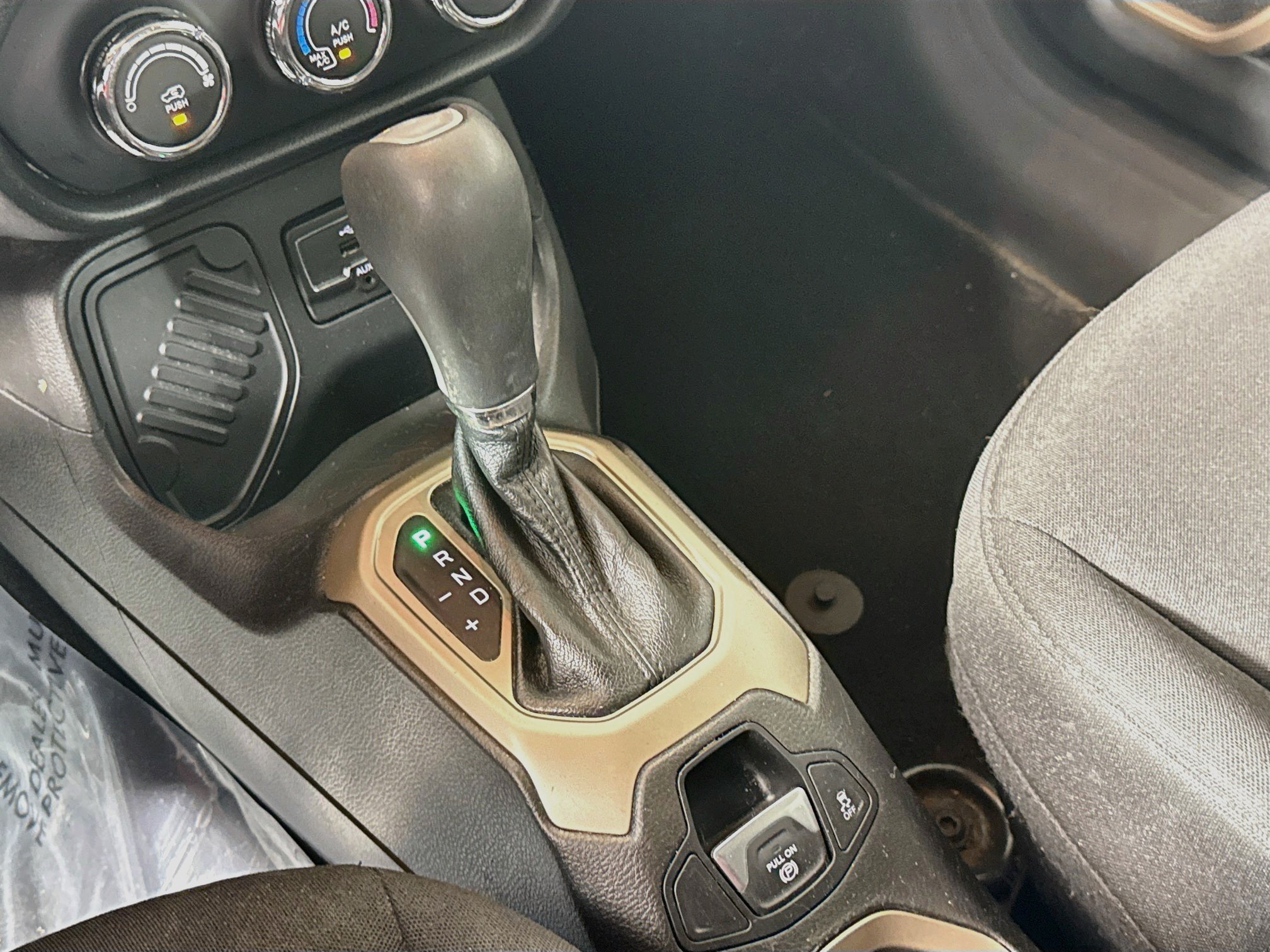 Used 2017 Omaha Orange Jeep Latitude image 16
