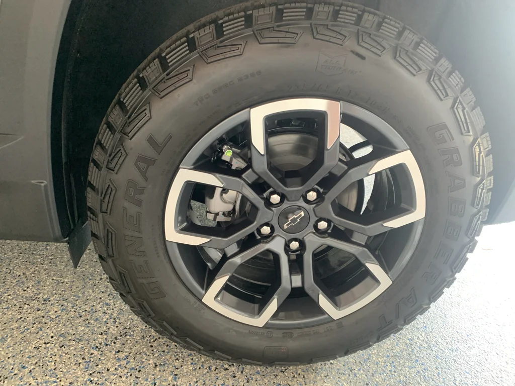 2027 Chevrolet Equinox ACTIV - Photo 33