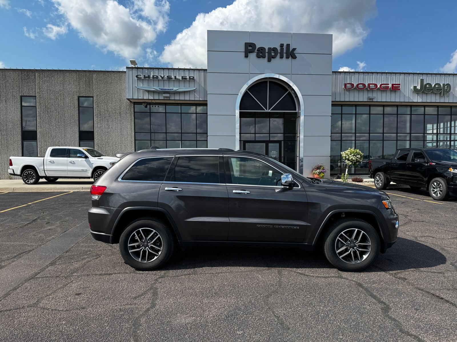 2019 Jeep Grand Cherokee Limited 4WD's photo
