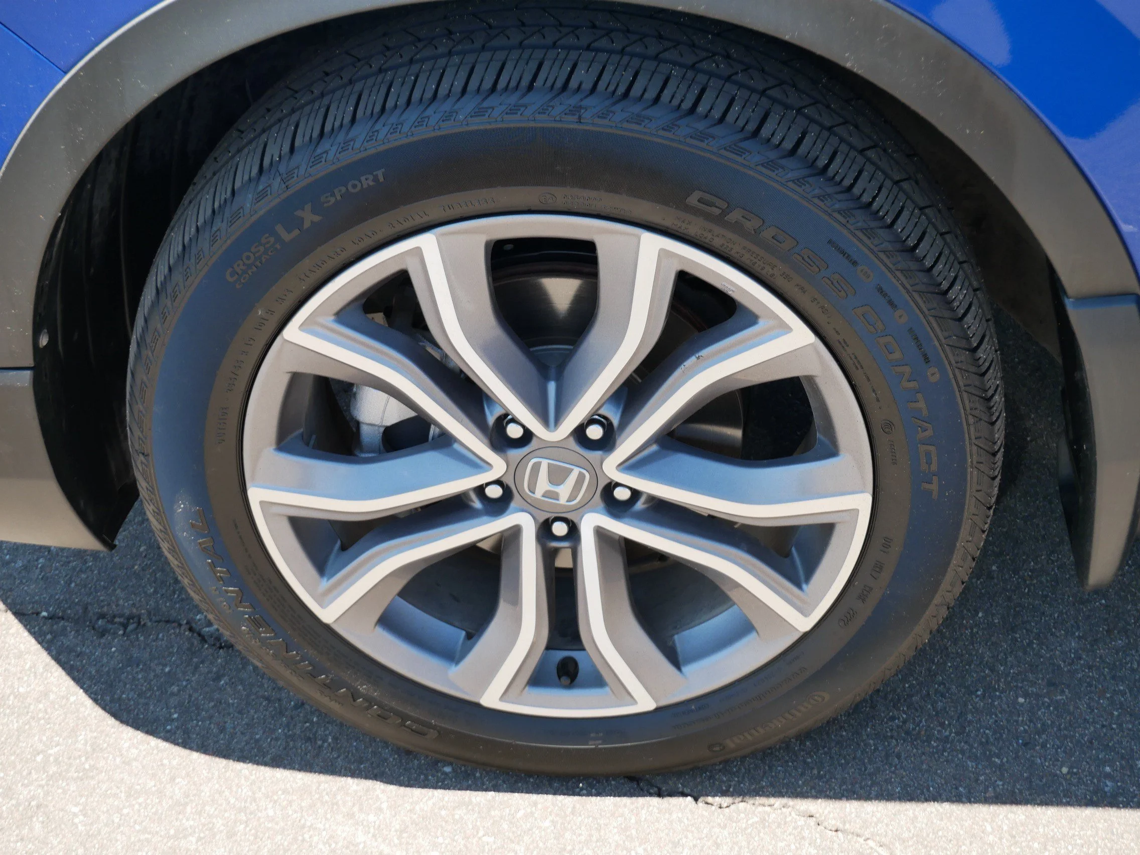 Used 2022 Aegean Blue Metallic Honda Touring image 15