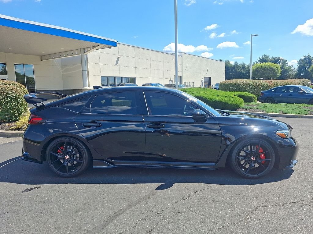 Certified Used 2023 Crystal Black Pearl Honda TYPE R image 7