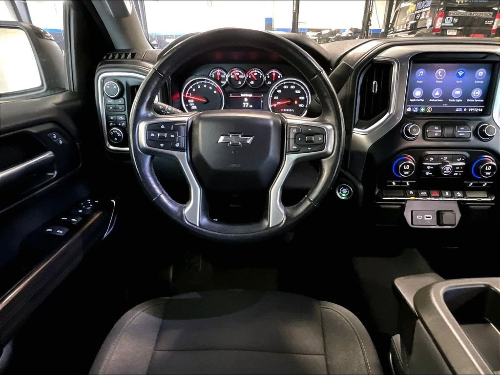 Used 2019 Blue Chevrolet RST image 17