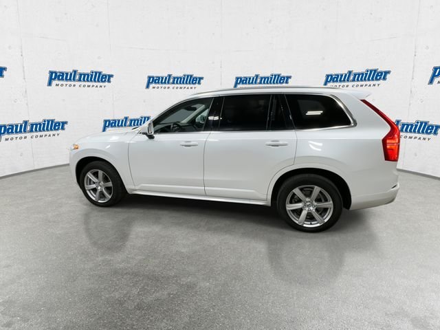 2022 Volvo XC90 Momentum - Photo 8