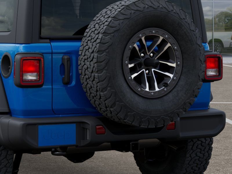 2025 Jeep Wrangler 4-Door Willys - Photo 13