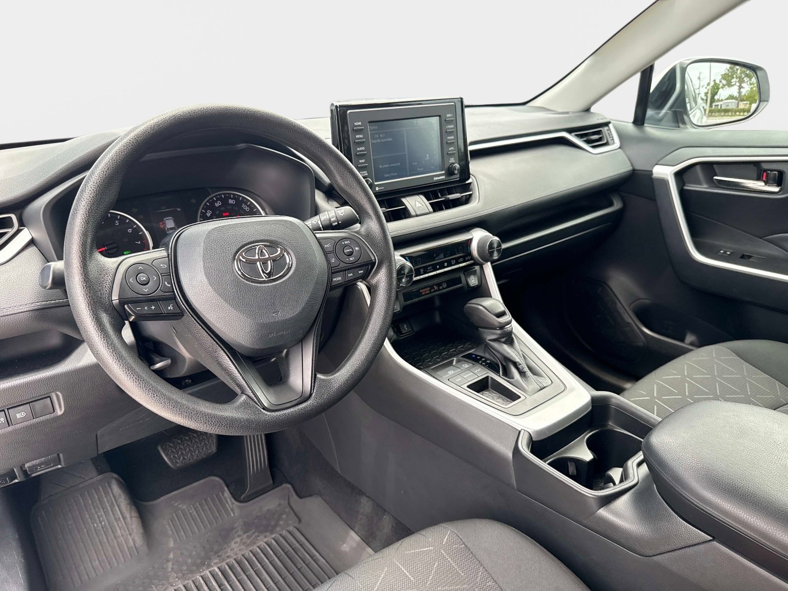 Used 2021 Super White Toyota XLE image 15