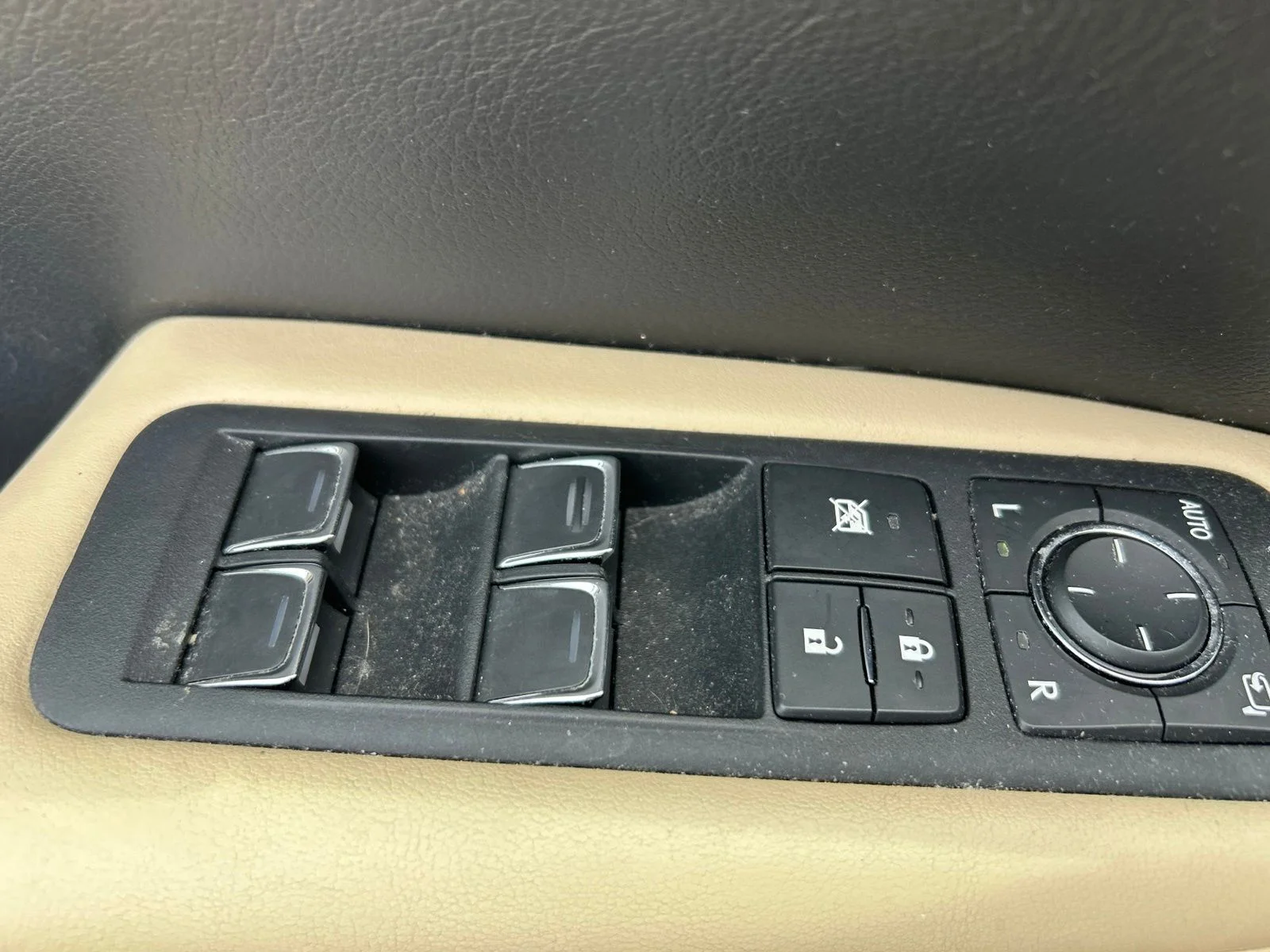 Used 2021 Beige Metallic Lexus 350 image 24