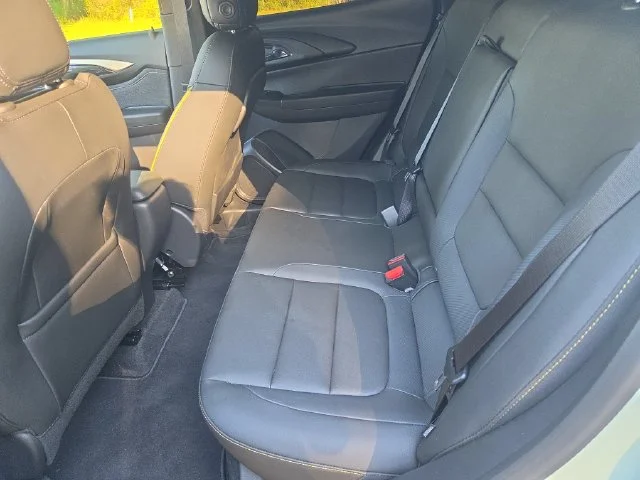 Used 2026 Green Chevrolet ACTIV image 26