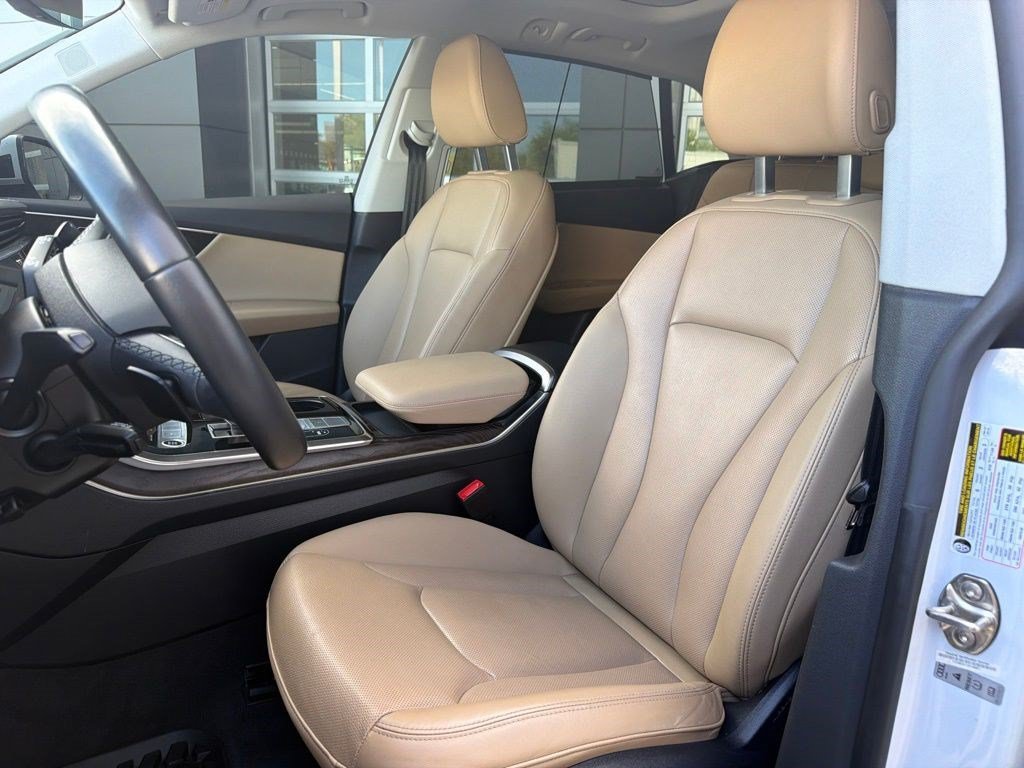 Used 2021 Glacier White Audi Prestige image 12