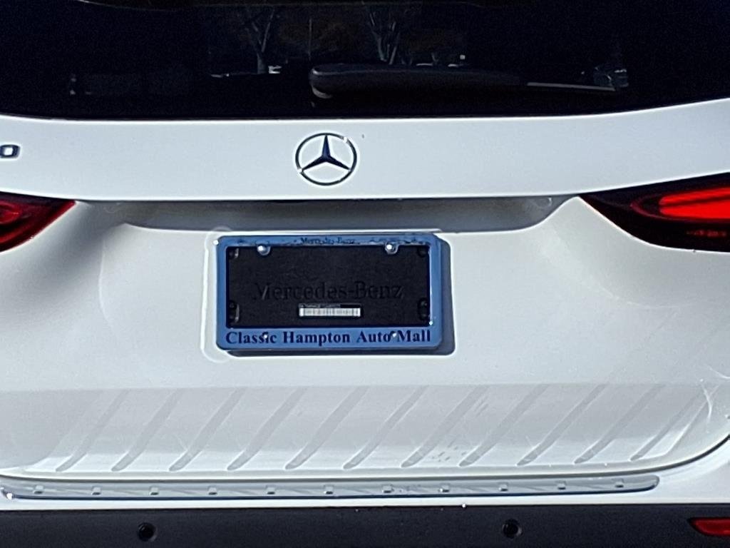 Used 2025 Polar White Mercedes-Benz GLA 250 image 11