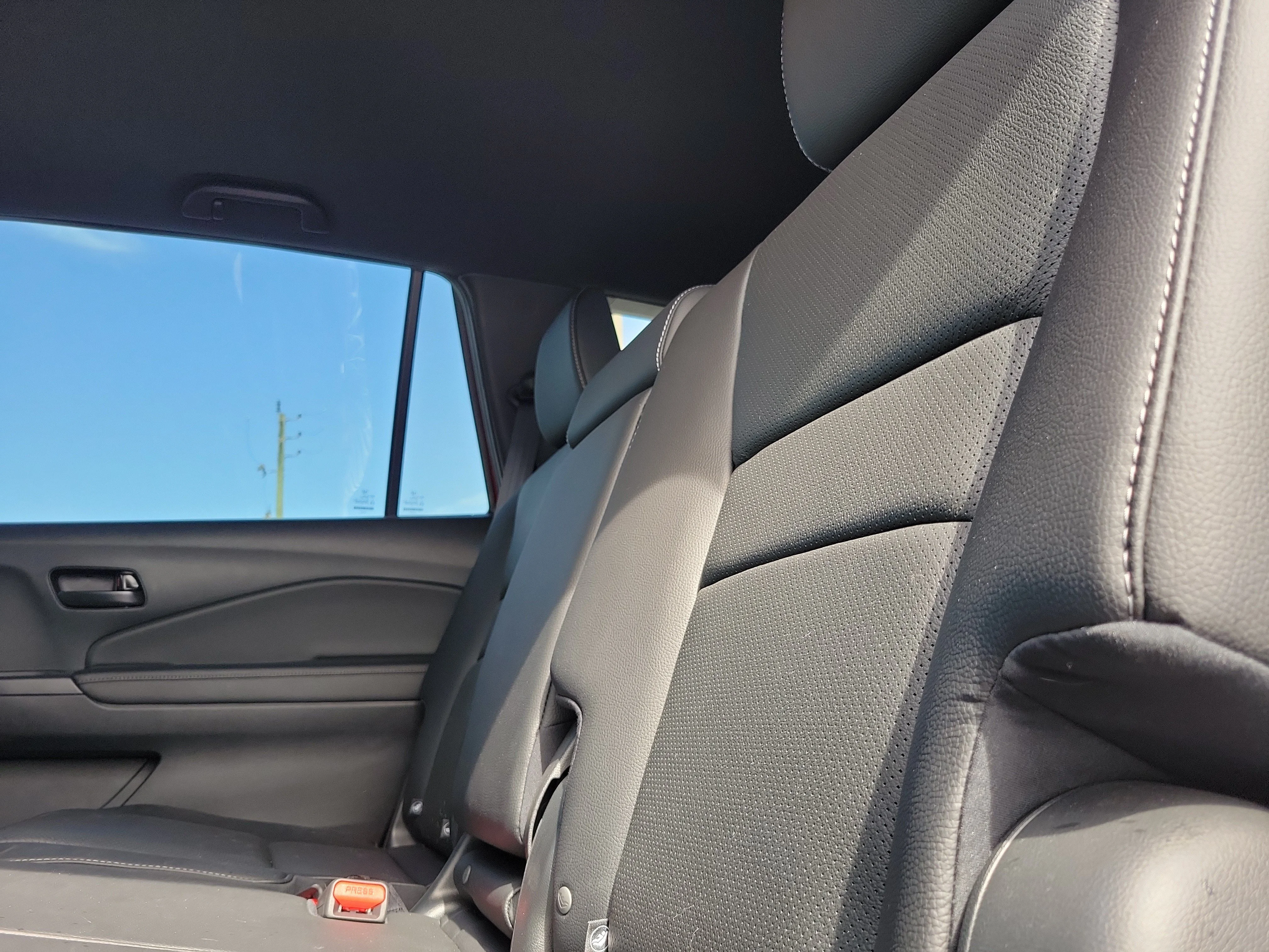 Used 2023 Radiant Red Metallic II Honda AWD EX-L image 10