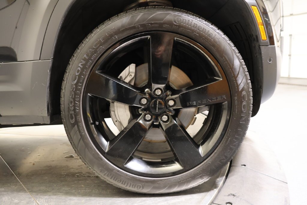 Certified Used 2026 Black Land Rover S image 12