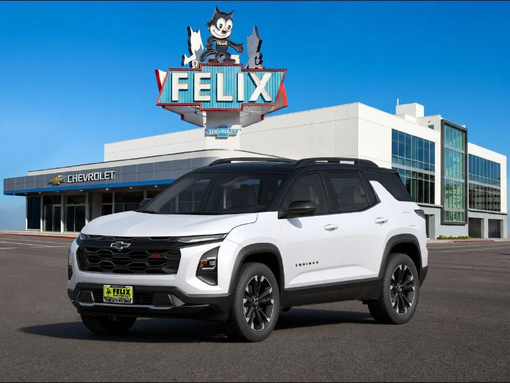 New 2027 Polar White Tricoat Chevrolet RS image 1