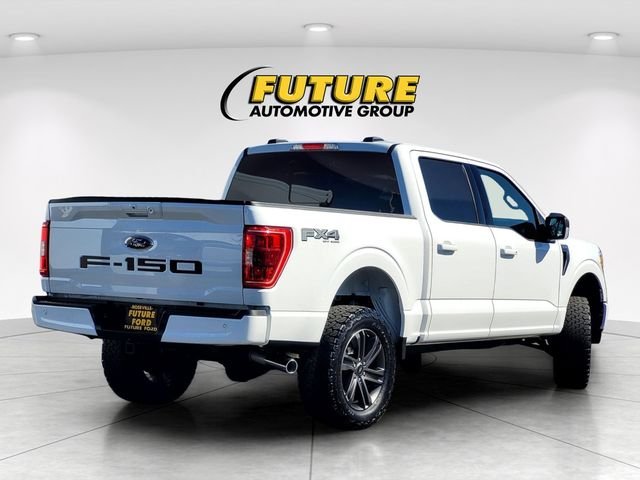 Used 2022  Ford XLT image 4