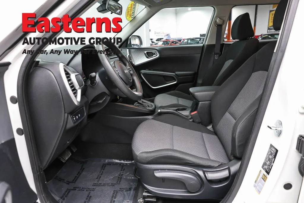 Used 2024 White Kia LX image 14