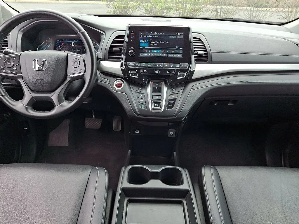Used 2023 White Honda EX-L image 49