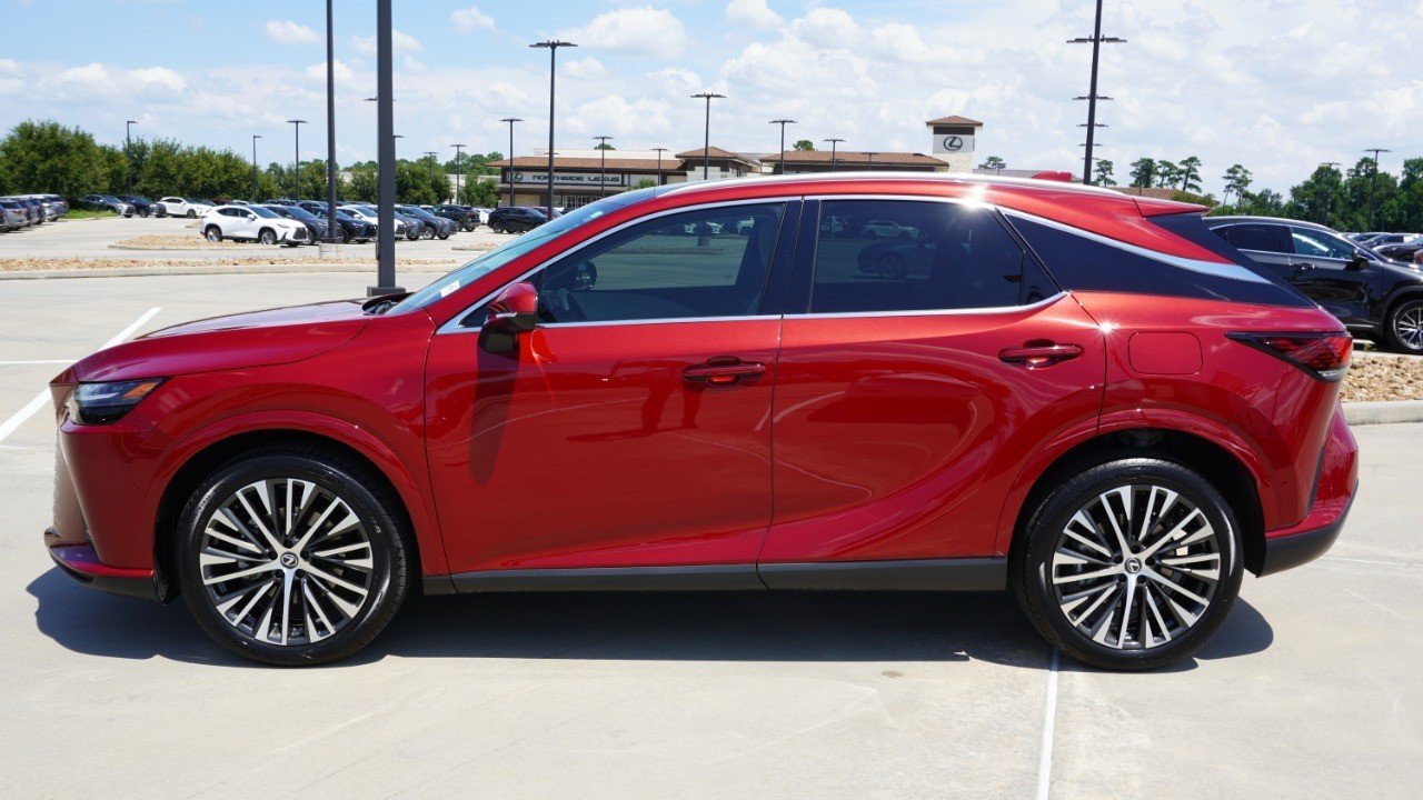 Certified Used 2023 MATADOR RED MICA Lexus RX 350 Premium Plus image 5