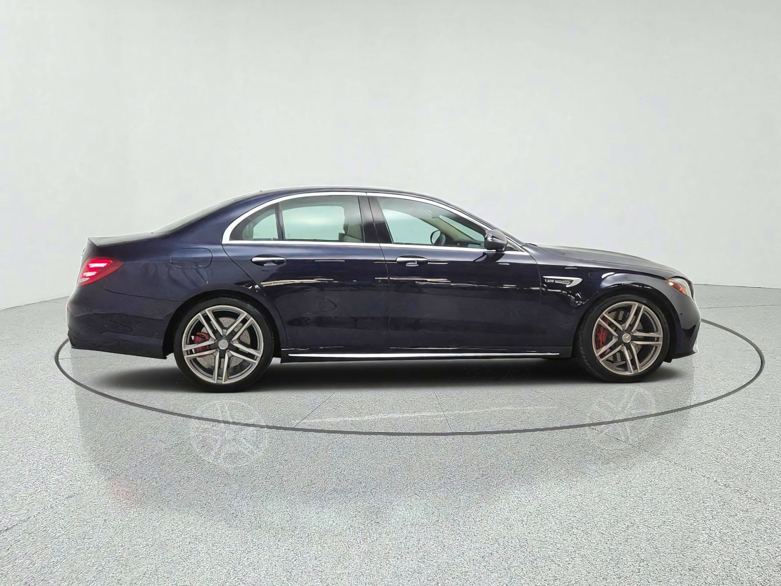 Used 2019 Lunar Blue Metallic Mercedes-Benz AMG® E 63 S 4MATIC+ Sedan image 4