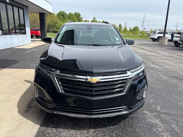 Used 2022 Black Chevrolet LT image 8