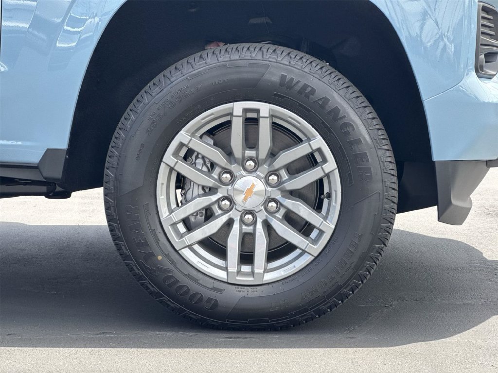 2026 Chevrolet Colorado LT - Photo 35