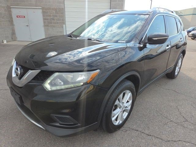 Used 2015 Super Black Nissan SV image 8