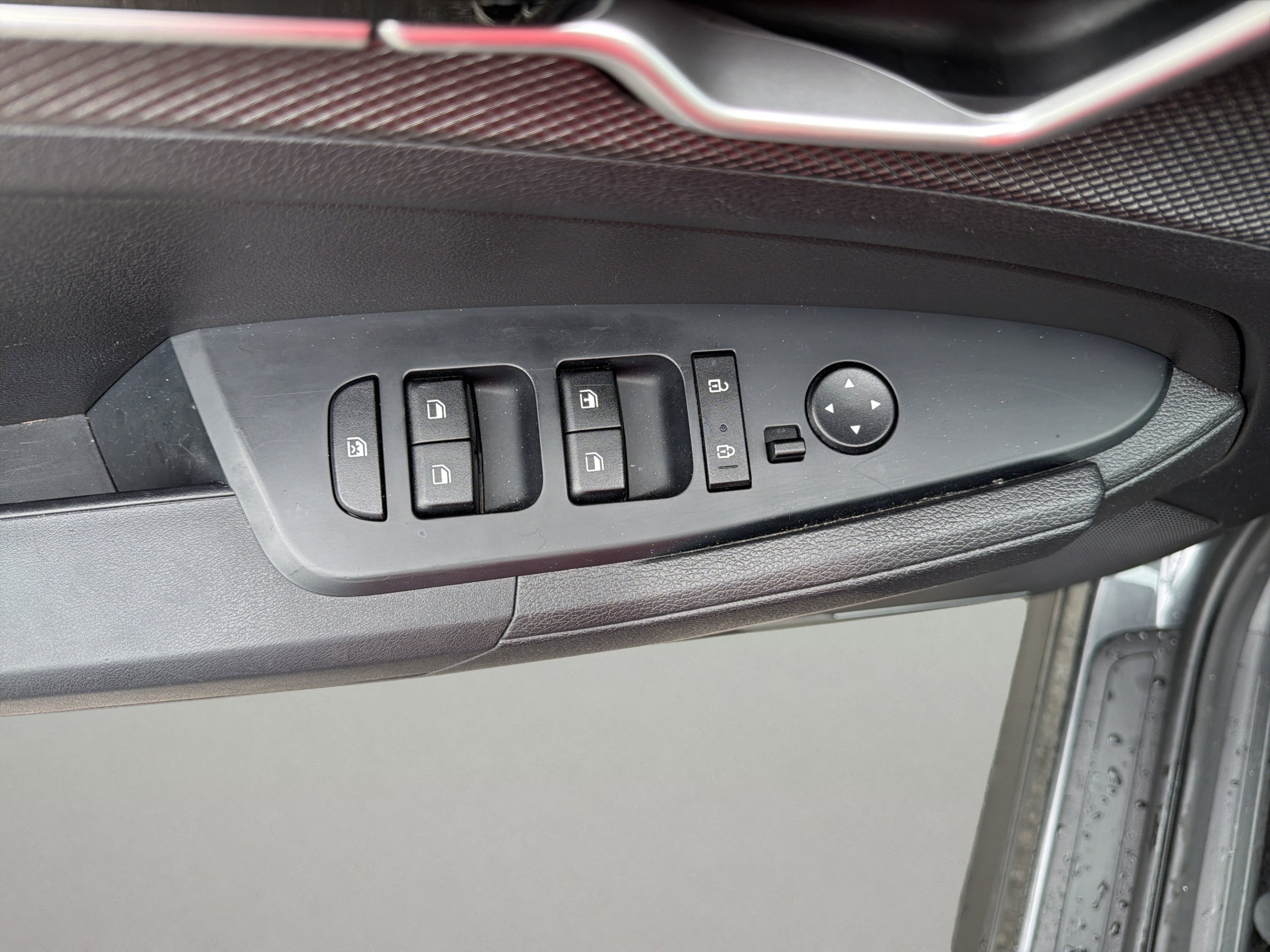Used 2023 Gravity Gray Kia LX image 20