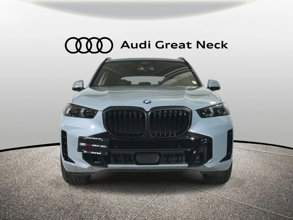 Used 2026 Gray BMW xDrive40i image 23