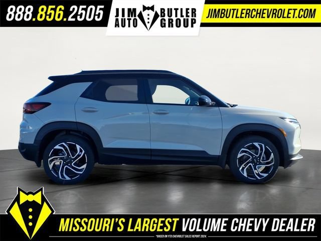 New 2026 White Sands Chevrolet RS image 5