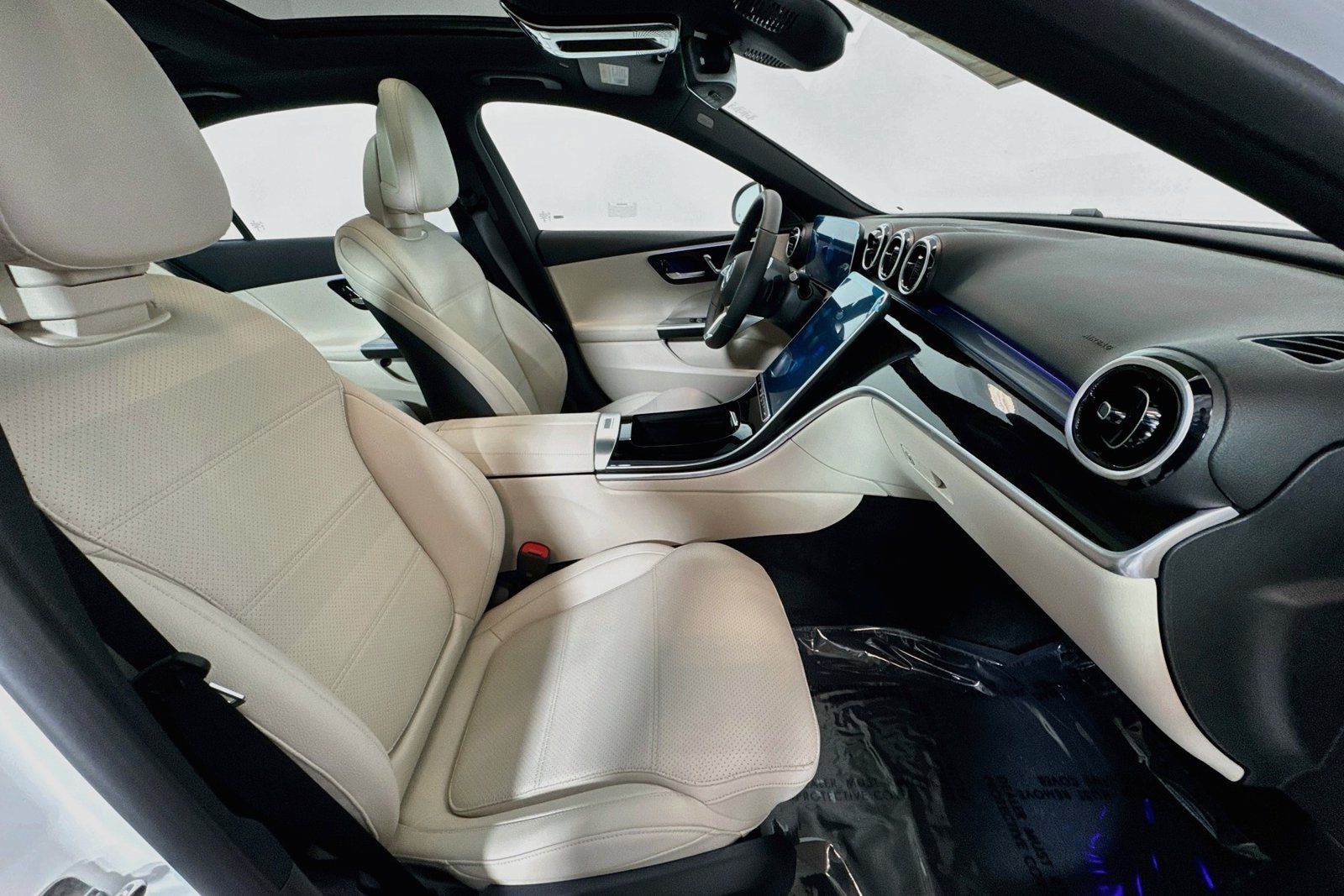 New 2026 Polar White Mercedes-Benz C 300 image 26