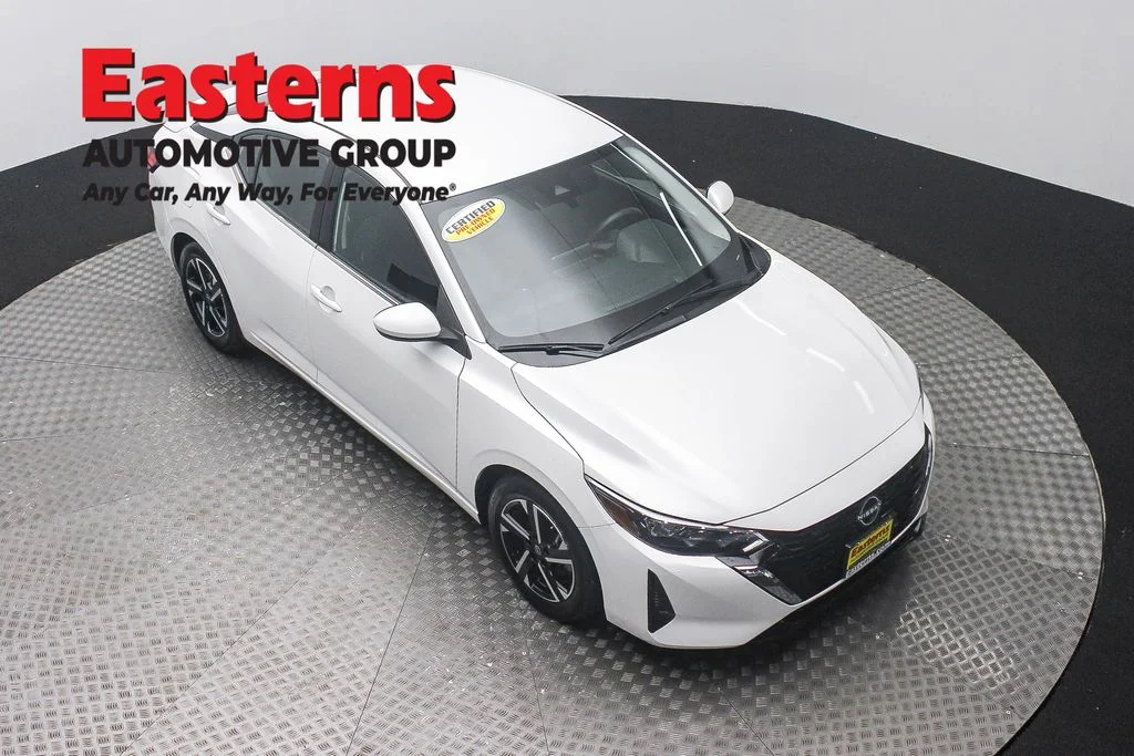 Used 2024 White Nissan SV image 3