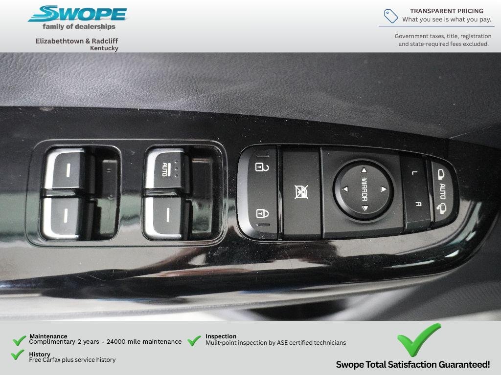 2022 Kia Sportage EX - Photo 14