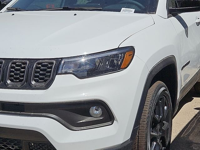 New 2026 Bright White Clear-Coat Exterior Paint Jeep  image 3