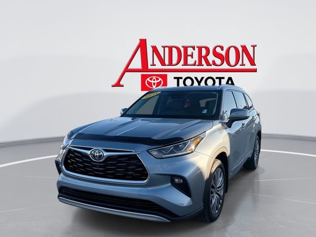 2021 Toyota Highlander Hybrid Platinum