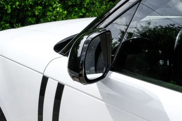 New 2026 Fuji White Land Rover SE image 51
