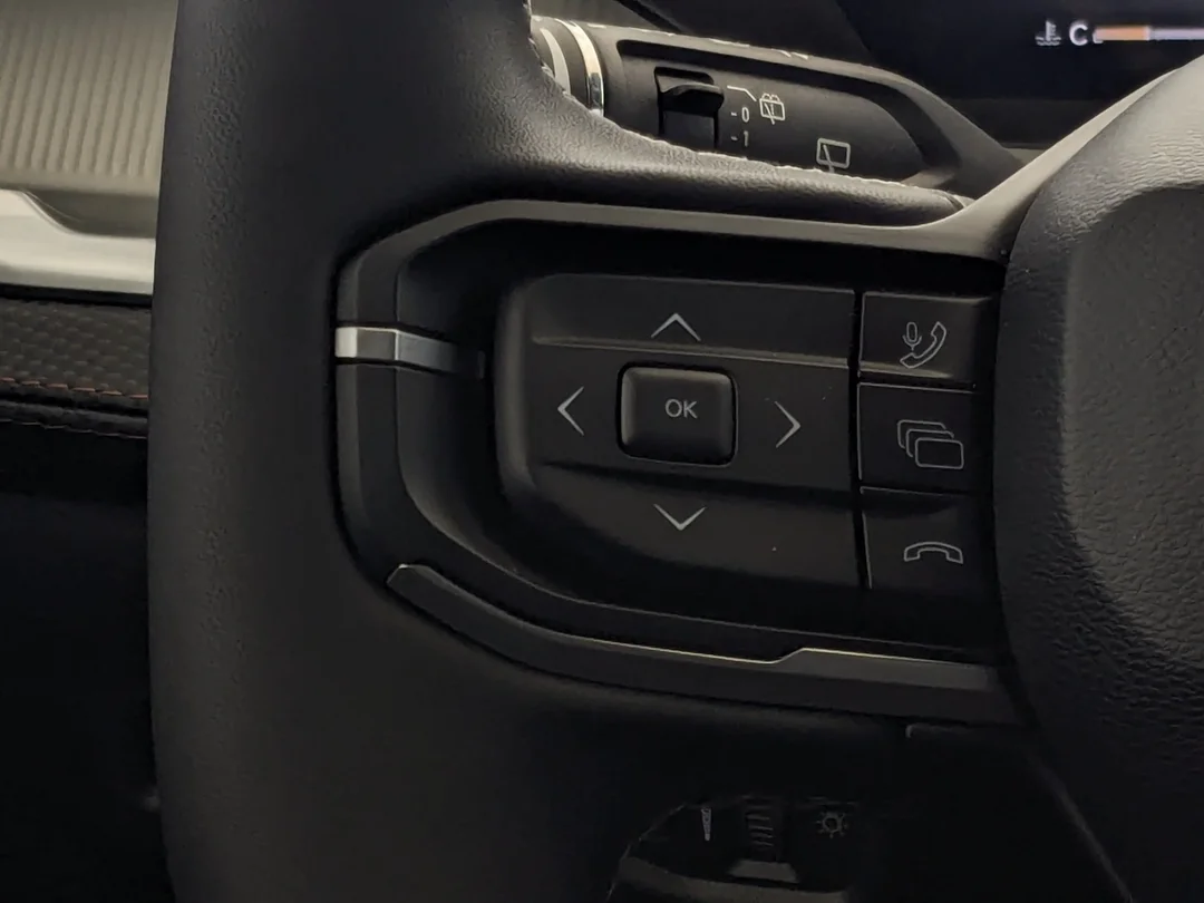 New 2026 Black Jeep Limited - - 4x4 - 1.6L Turbo Hybrid - Power Liftgate - Wireless Charging & More! image 19