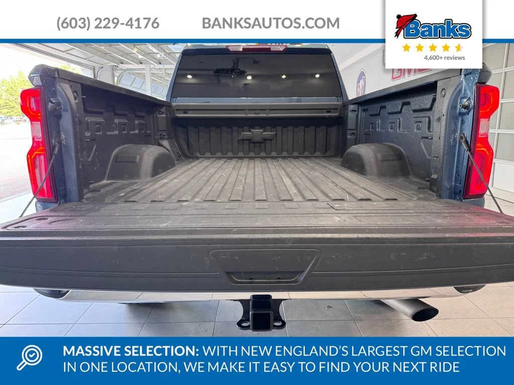 Certified Used 2024 Lakeshore Blue Metallic Chevrolet LTZ image 8