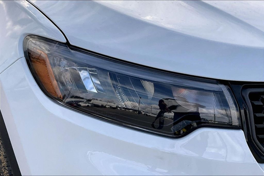 New 2026 Jeep Compass Latitude 4D Sport Utility