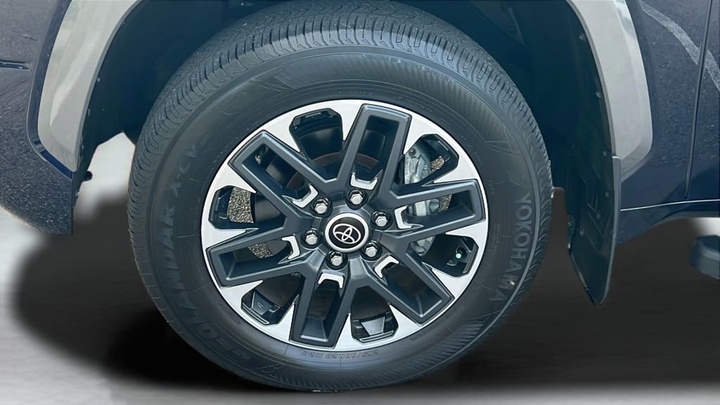 Used 2024  Toyota Limited image 28