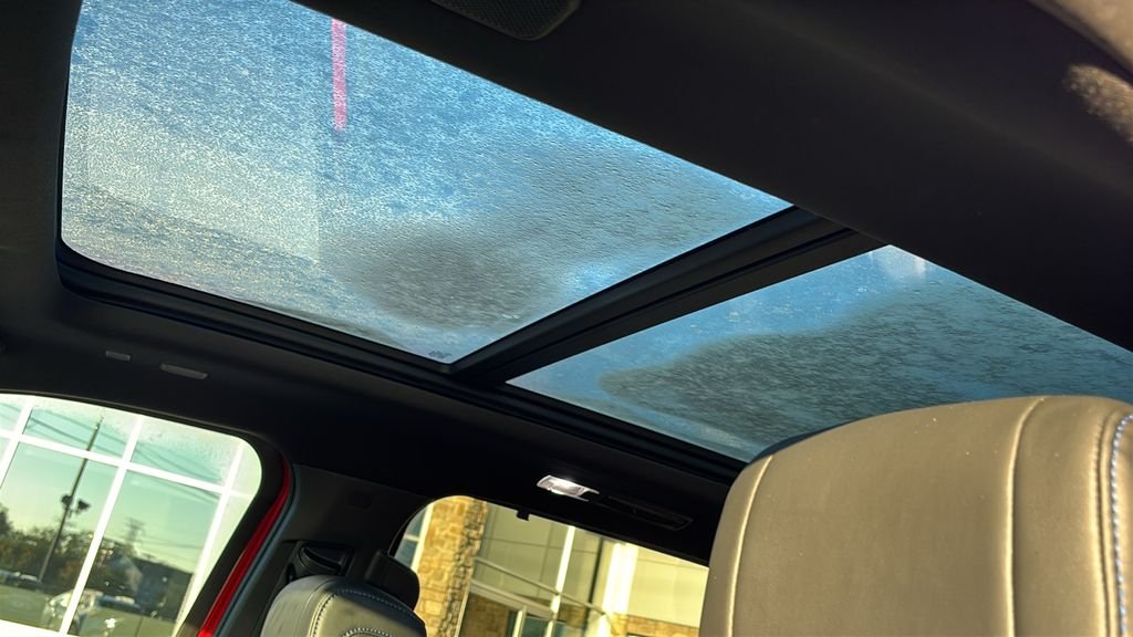 2025 Toyota Sequoia Platinum - Photo 11