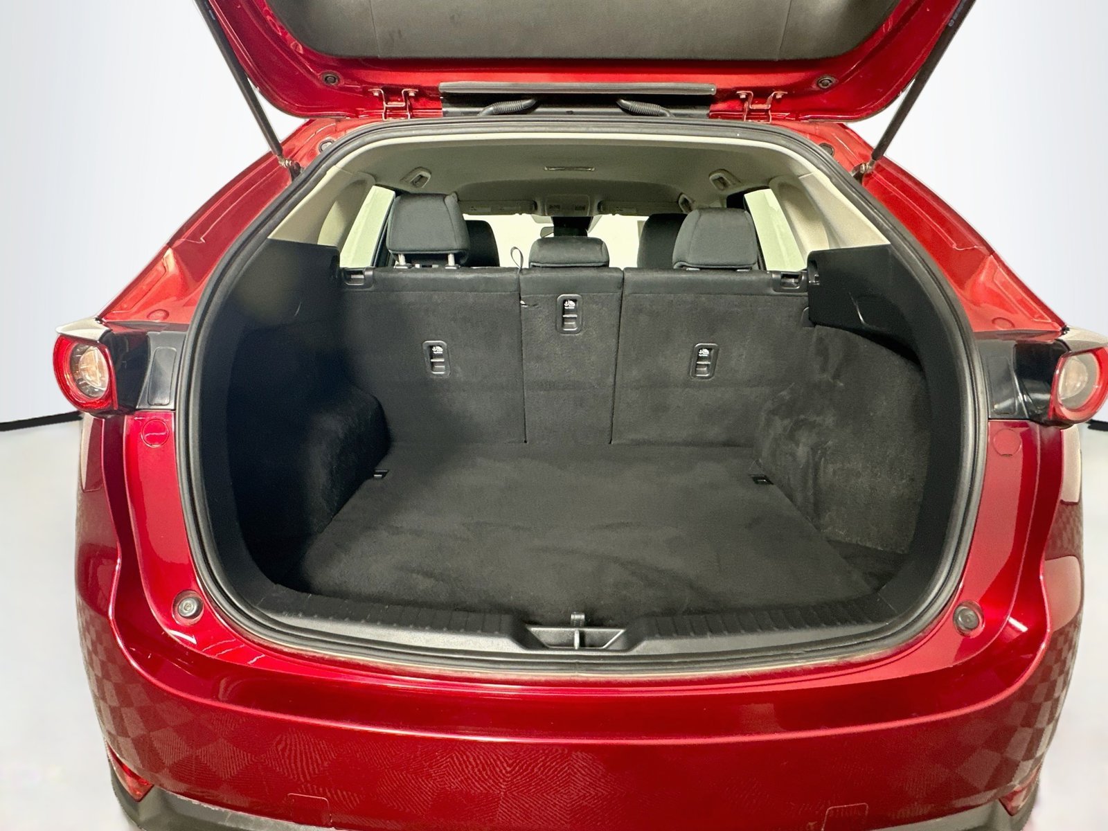 Used 2019 Soul Red Crystal Metallic Mazda Sport image 23