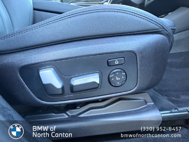 Used 2020 Jet Black BMW xDrive30i image 29